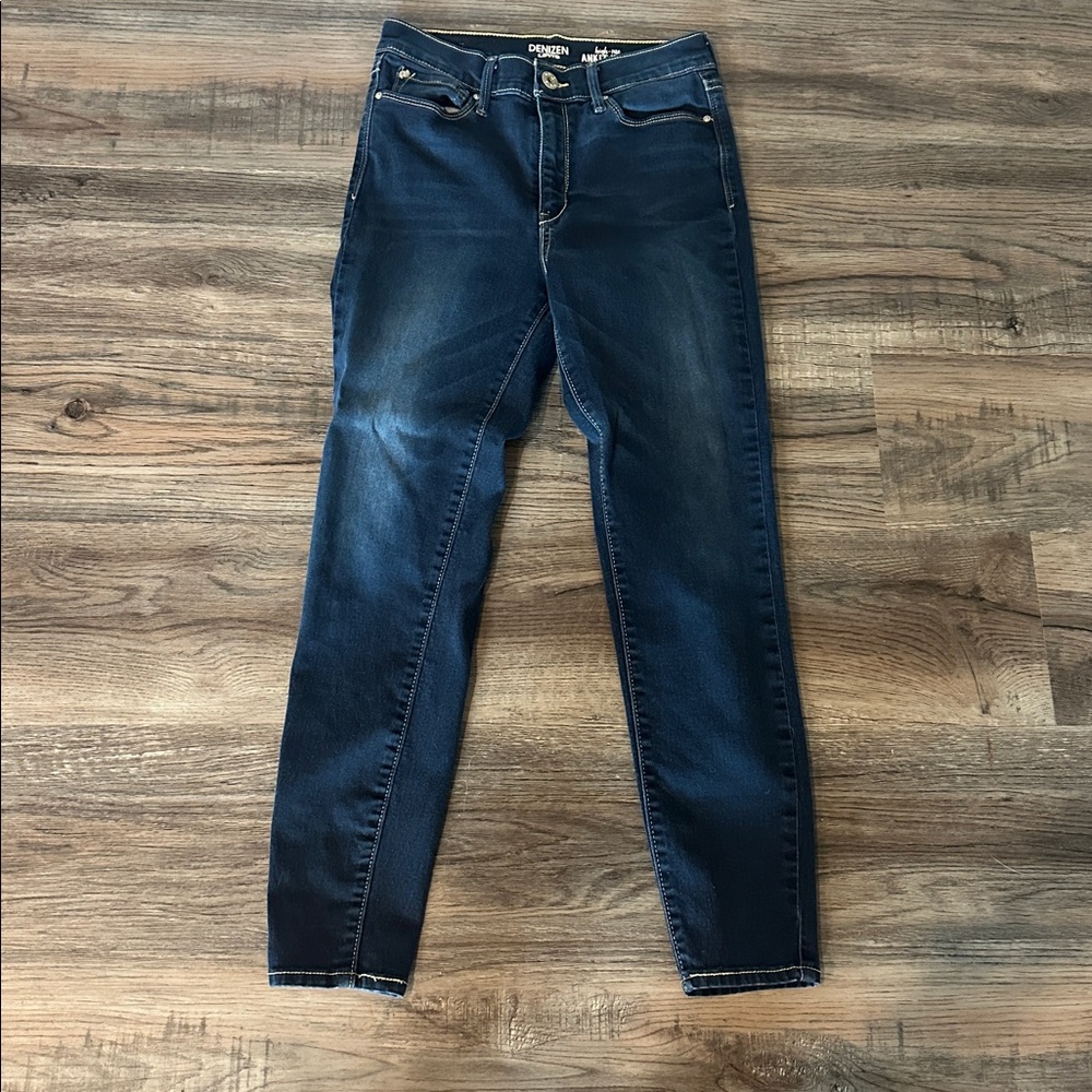 Levi's Dark Blue Ankle Jegging